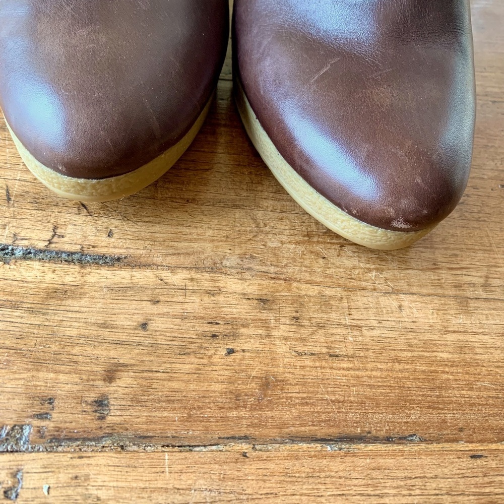 Cole Haan Excellent Condition Brown Mules - Picture 6 of 6